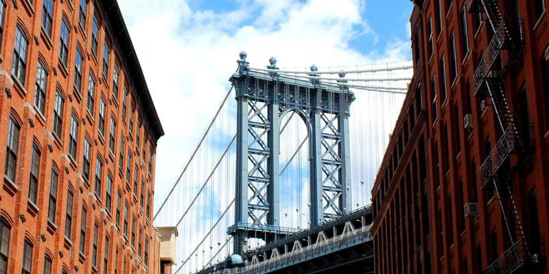 手机后盖碎裂或脱胶怎么办？极速手机专业粘合与更换服务，附不同材质后盖优缺点解析